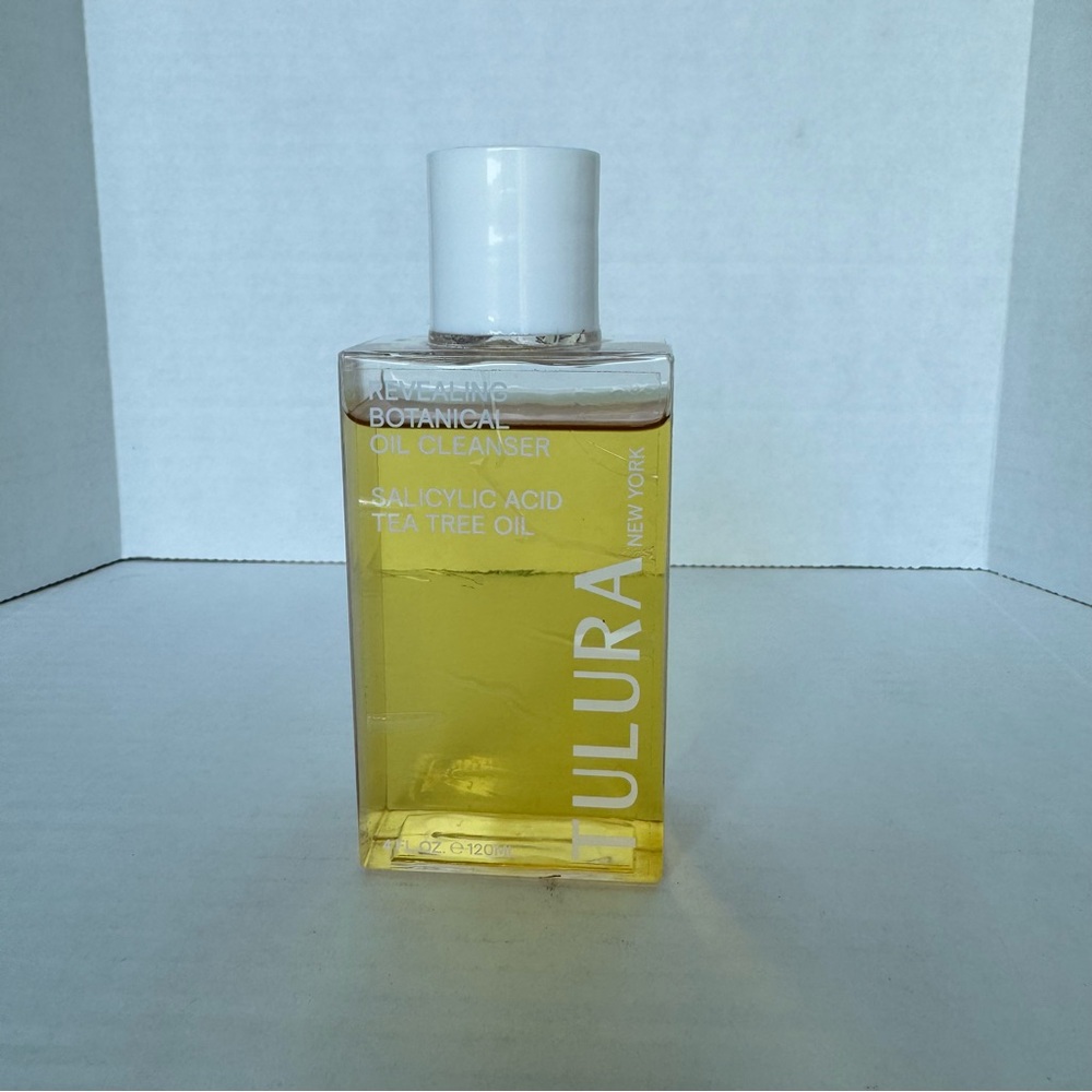 Tulura Revealing Botanical Oil Cleanser 4oz Salicylic Acid Tea Tree Oil Acne